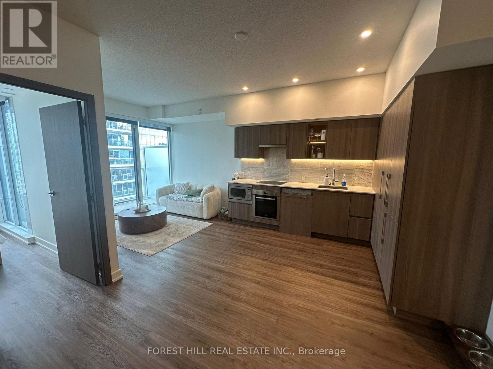 2109 - 19 Bathurst Street, Toronto, Ontario  M5V 0N2 - Photo 6 - C12560746