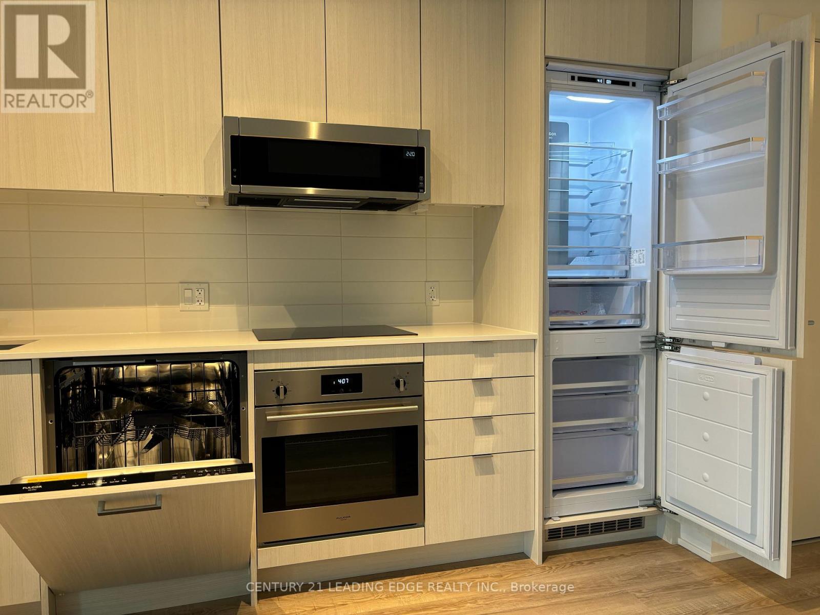 205 - 250 Lawrence Avenue W, Toronto, Ontario  M5M 1B1 - Photo 17 - C12560794