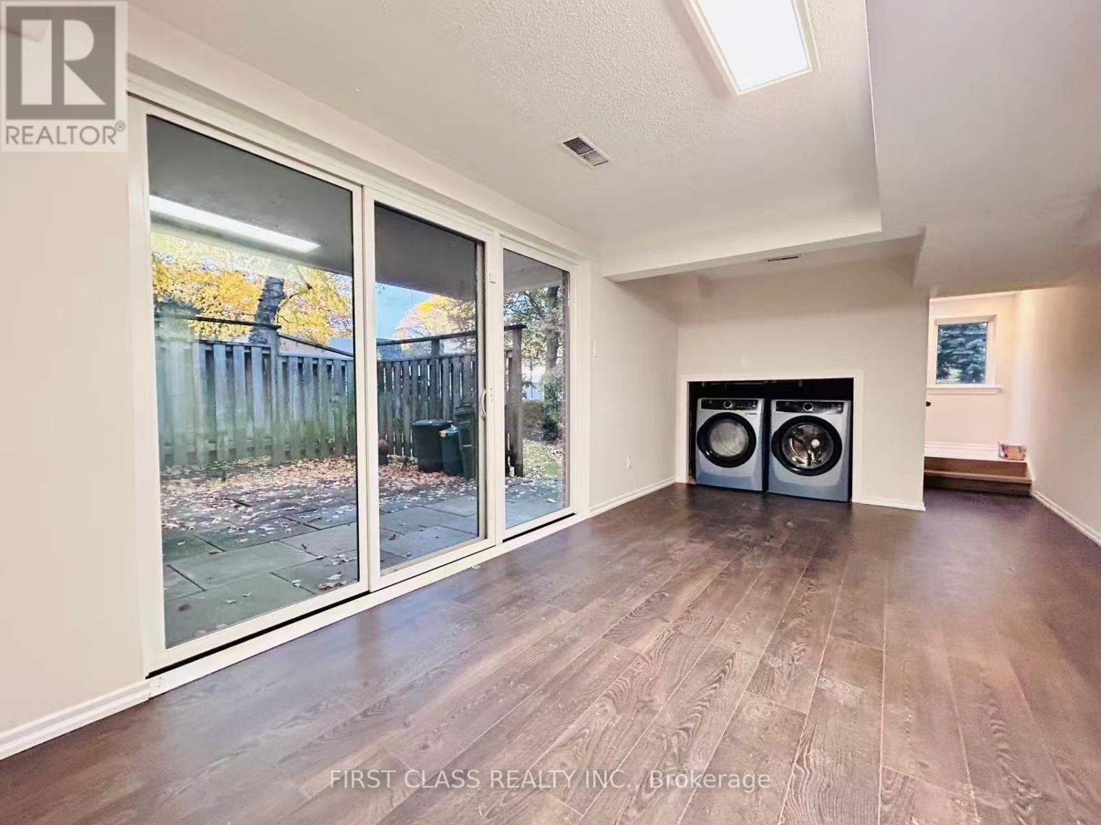 32 Scenic Mill Way, Toronto, Ontario  M2L 1S5 - Photo 23 - C12560796