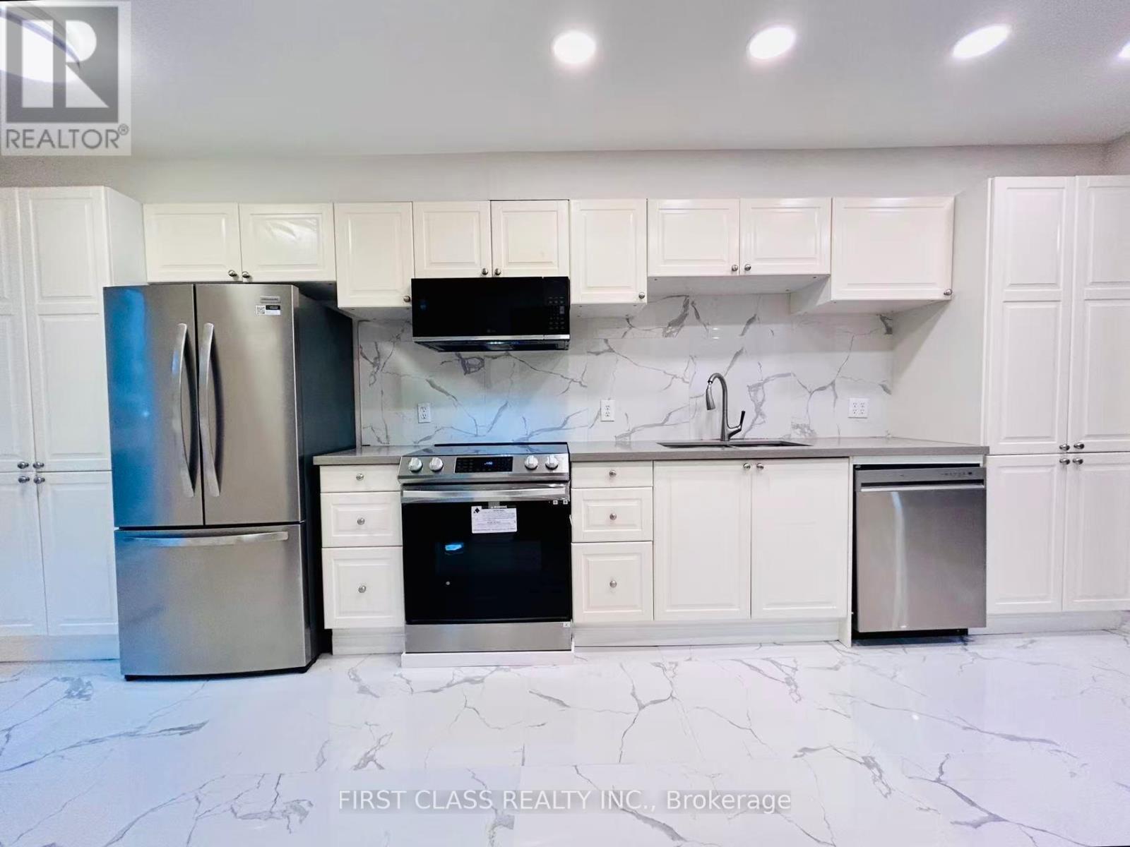 32 Scenic Mill Way, Toronto, Ontario  M2L 1S5 - Photo 6 - C12560796