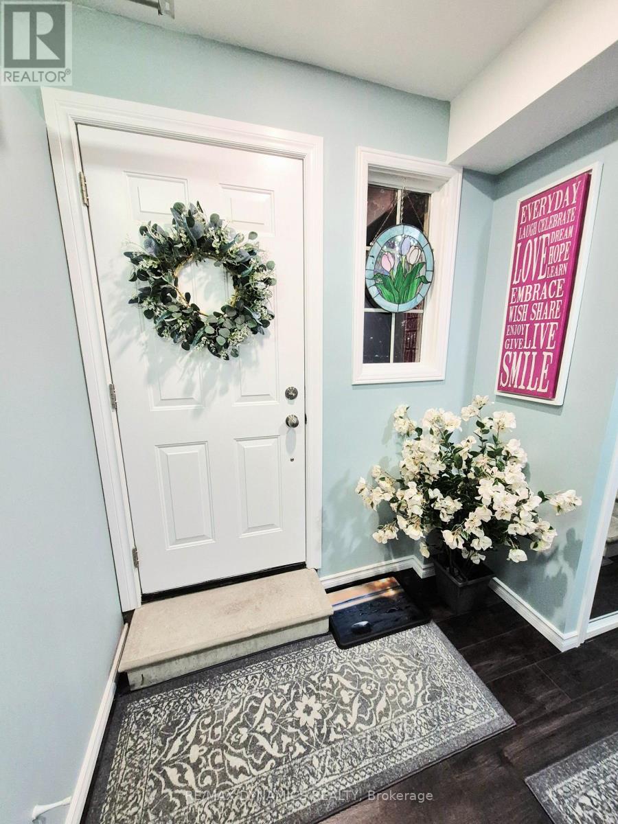 LOWER - 40 STAMMERS DRIVE, Ajax, Ontario