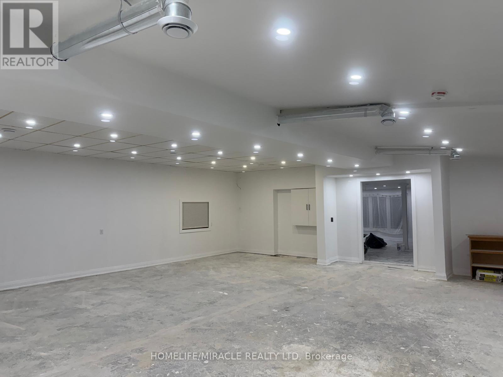 69 Southworth Street, Welland, Ontario  L3B 1Y3 - Photo 18 - X12552250