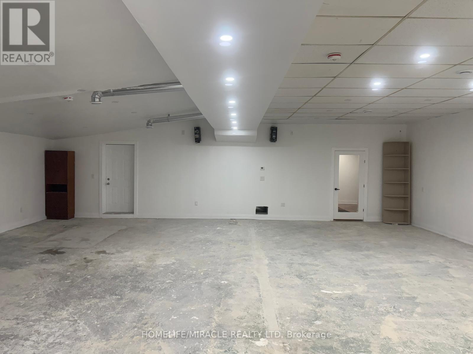 69 Southworth Street, Welland, Ontario  L3B 1Y3 - Photo 22 - X12552250