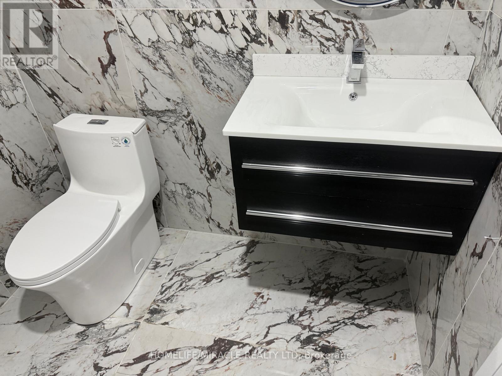 69 Southworth Street, Welland, Ontario  L3B 1Y3 - Photo 33 - X12552250