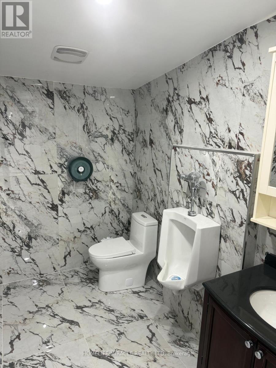 69 Southworth Street, Welland, Ontario  L3B 1Y3 - Photo 39 - X12552250