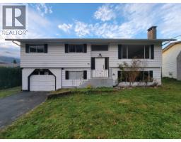 38295 CHESTNUT AVENUE, Squamish, British Columbia