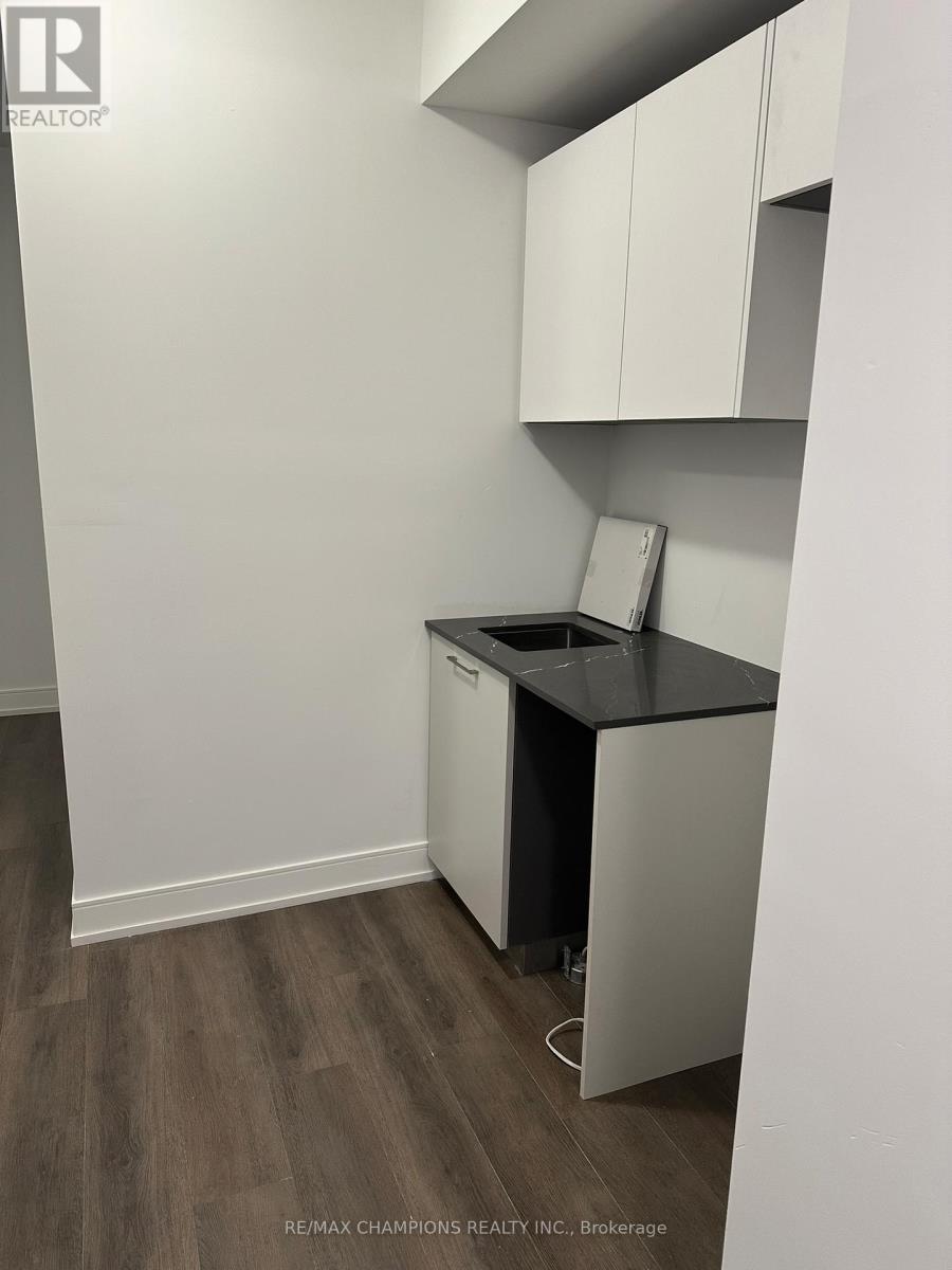 38 Desiree Place, Caledon, Ontario  L7E 4L2 - Photo 8 - W12560742