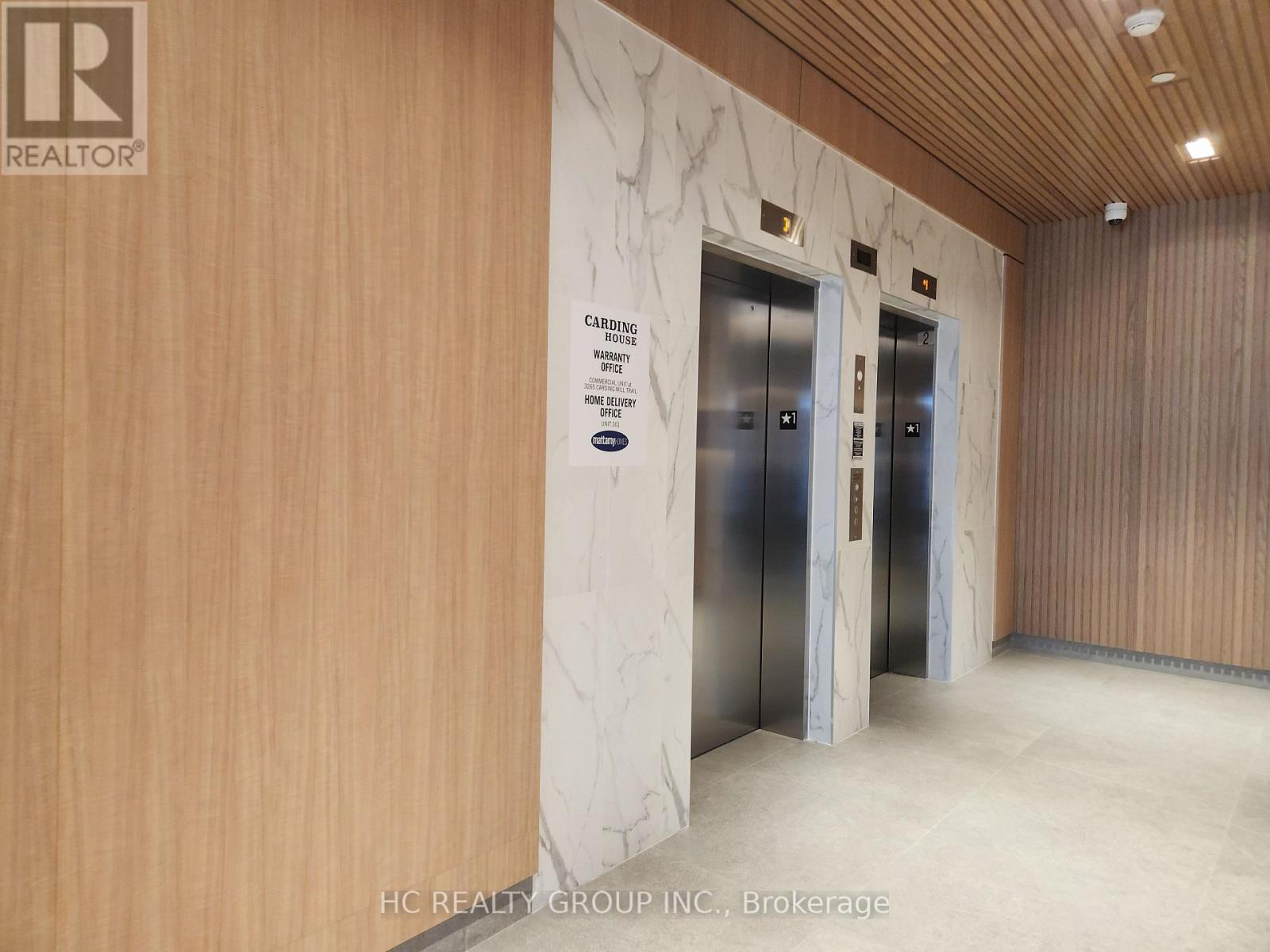 429 - 3250 Carding Mill Trail, Oakville, Ontario L6M 1L3 - Photo 3 - W12560778