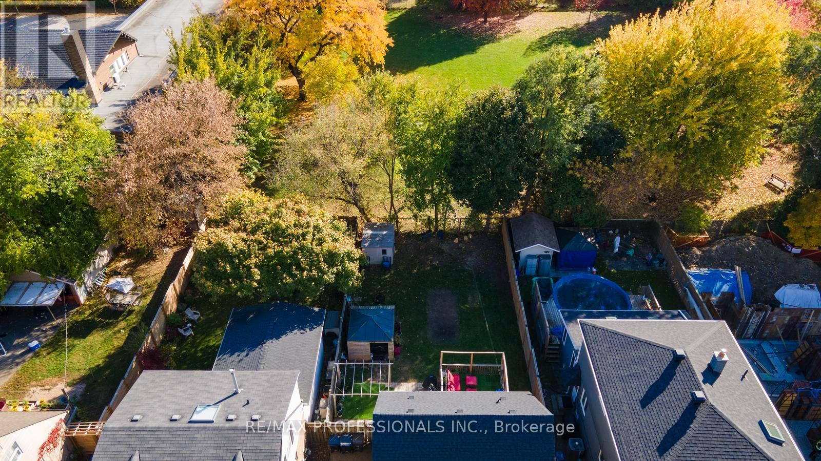 19 Mitcham Drive, Toronto, Ontario M8W 2J6 - Photo 33 - W12560788