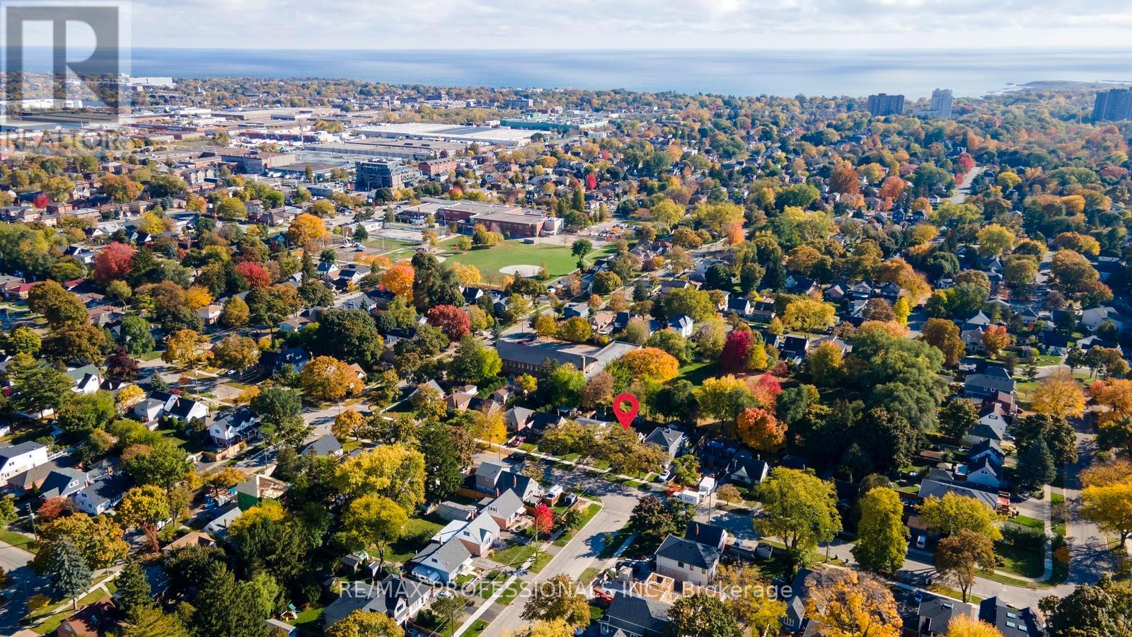 19 Mitcham Drive, Toronto, Ontario M8W 2J6 - Photo 36 - W12560788