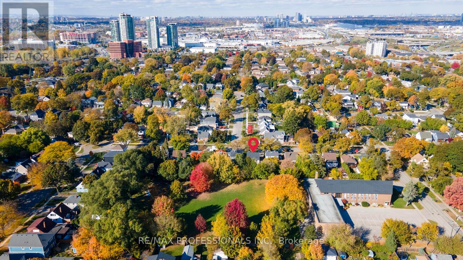 19 Mitcham Drive, Toronto, Ontario M8W 2J6 - Photo 46 - W12560788