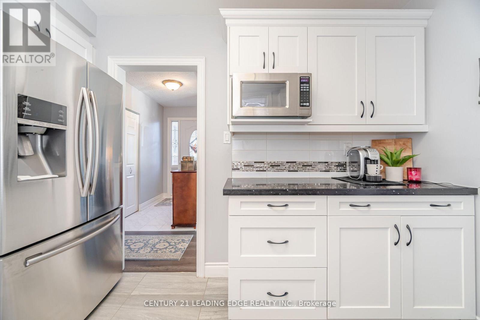 2574 Lundigan Drive, Mississauga, Ontario  L5J 3W1 - Photo 16 - W12560790