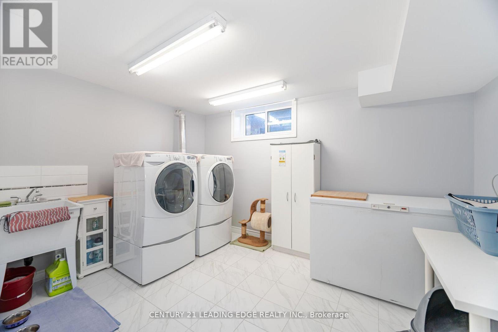 2574 Lundigan Drive, Mississauga, Ontario  L5J 3W1 - Photo 35 - W12560790