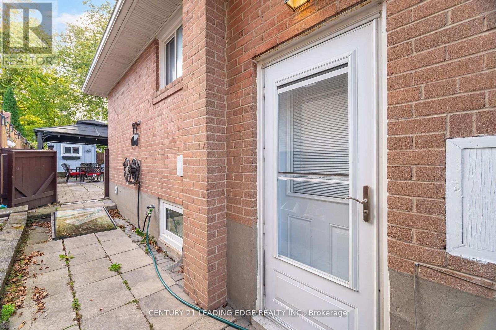 2574 Lundigan Drive, Mississauga, Ontario  L5J 3W1 - Photo 37 - W12560790