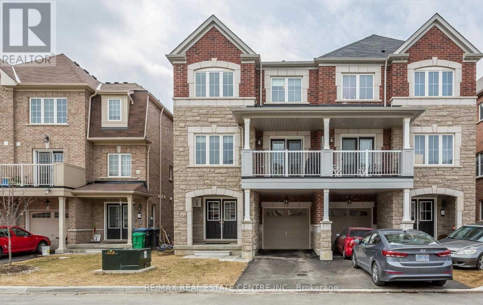 37 GOLDEN SPRINGS DRIVE, Brampton, Ontario