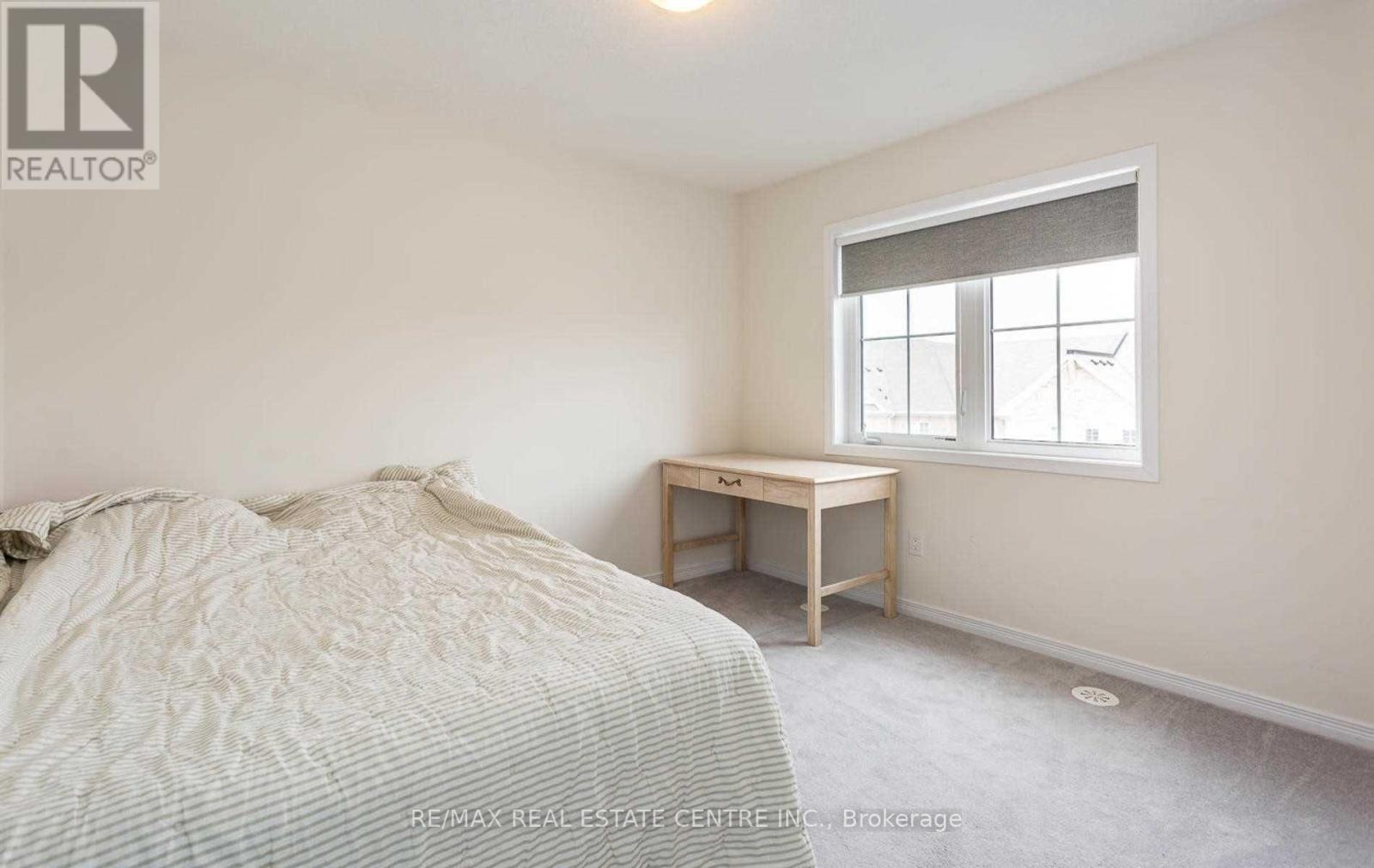 37 Golden Springs Drive, Brampton, Ontario  L7A 0C7 - Photo 16 - W12560792