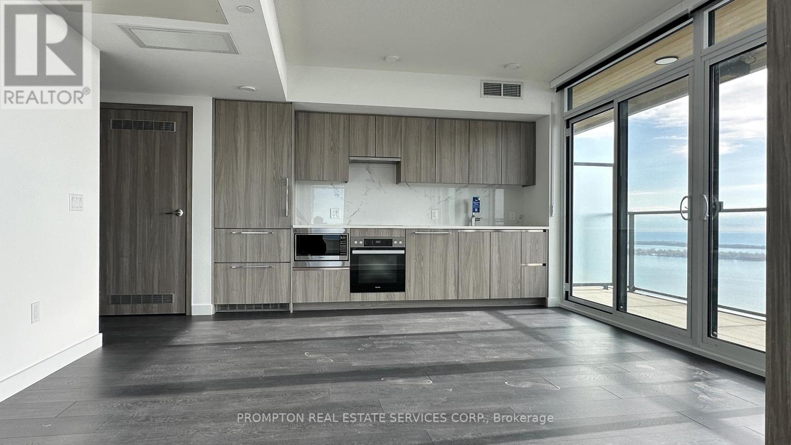 1711 - 3 Concord Cityplace Way, Toronto, Ontario  M5V 0X4 - Photo 15 - C12559230