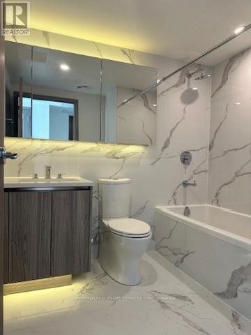 1711 - 3 Concord Cityplace Way, Toronto, Ontario  M5V 0X4 - Photo 26 - C12559230