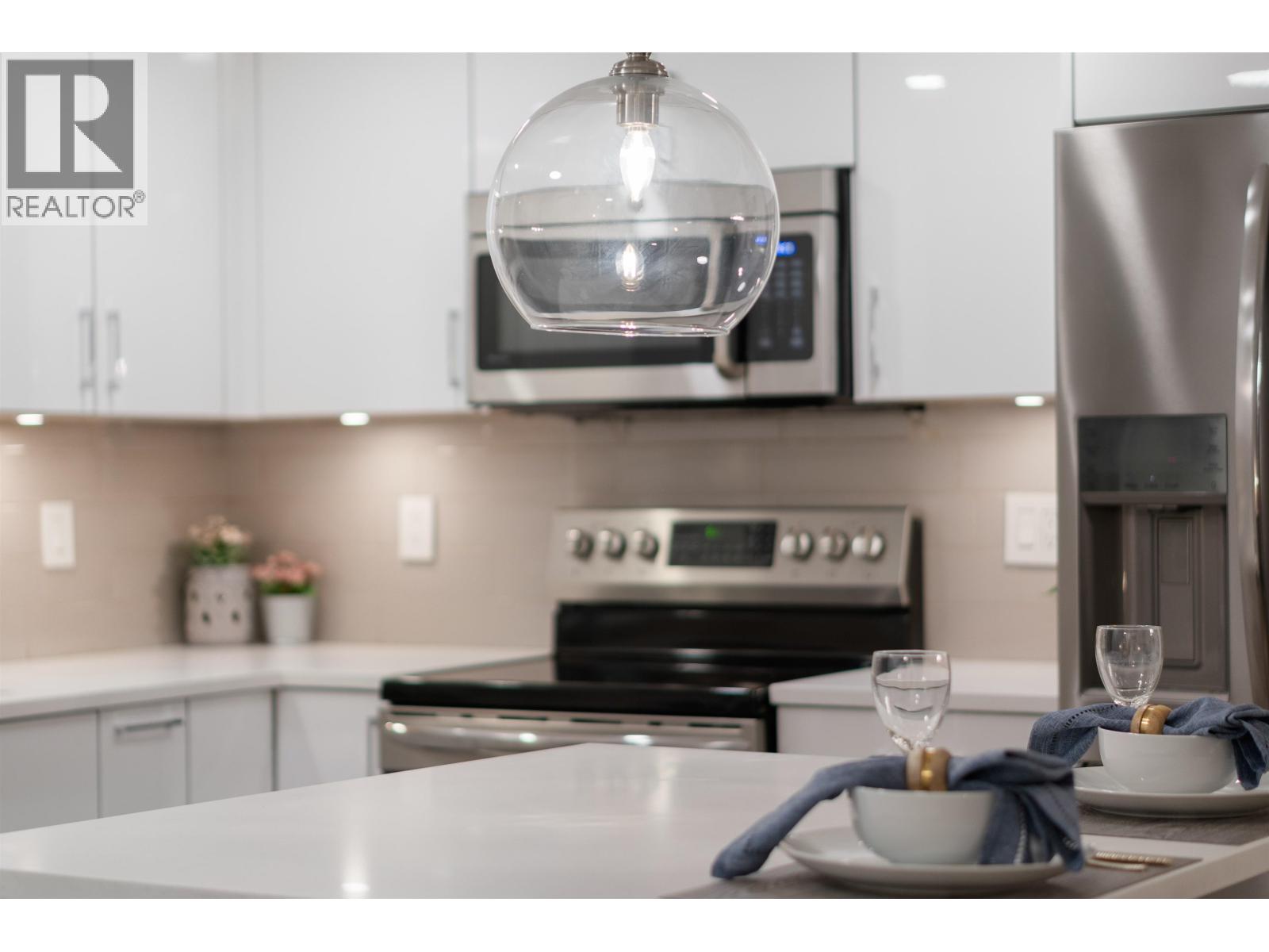 312 555 Abbott Street Street, Vancouver, British Columbia  V6B 6B8 - Photo 23 - R3068919