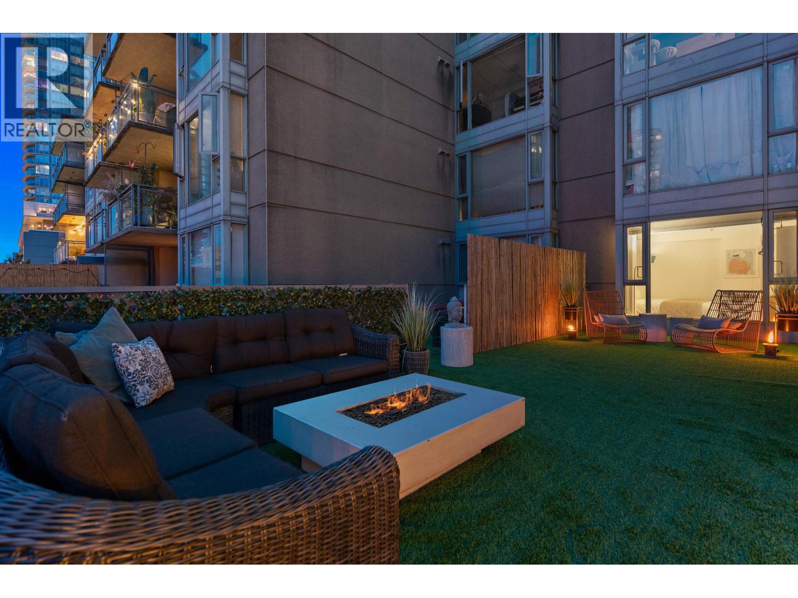 312 555 Abbott Street Street, Vancouver, British Columbia  V6B 6B8 - Photo 6 - R3068919