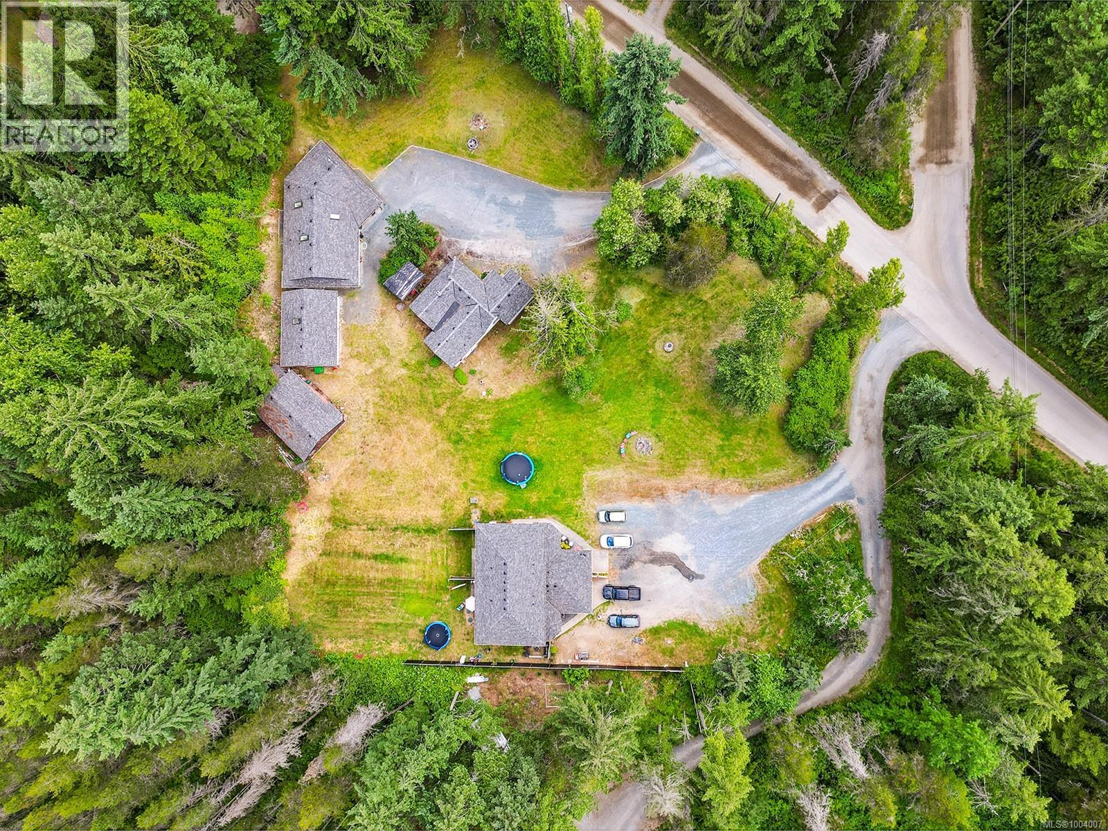 1533 Braddock Rd, Errington, British Columbia  V0R 1V0 - Photo 2 - 1004007