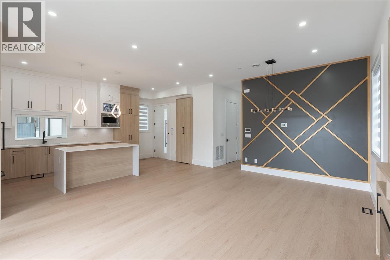 2 6964 Inverness Street, Vancouver, British Columbia  V5X 4G5 - Photo 7 - R3068860