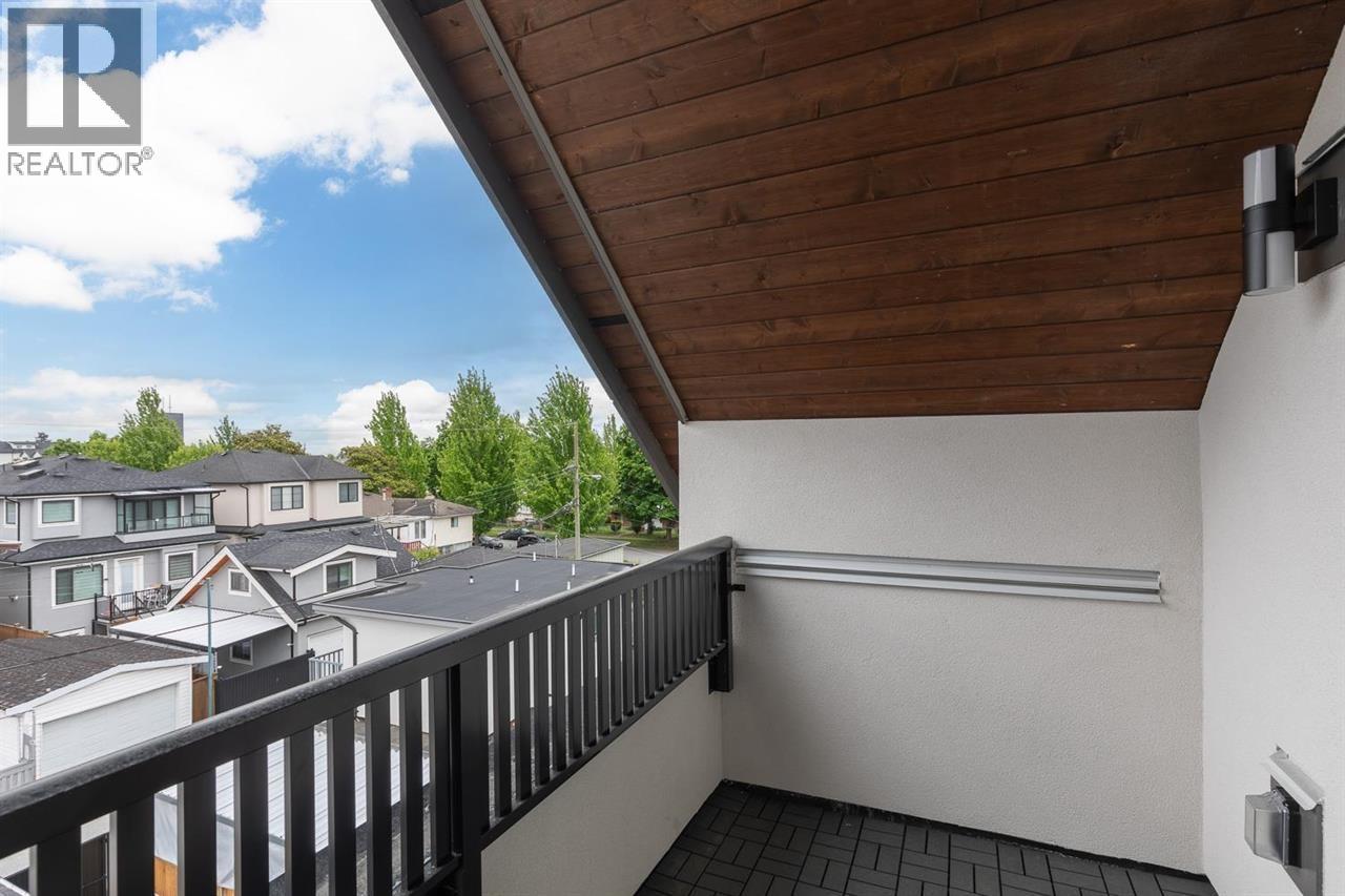 2 6964 Inverness Street, Vancouver, British Columbia  V5X 4G5 - Photo 19 - R3068860