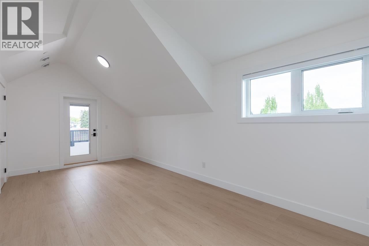 2 6964 Inverness Street, Vancouver, British Columbia  V5X 4G5 - Photo 13 - R3068860