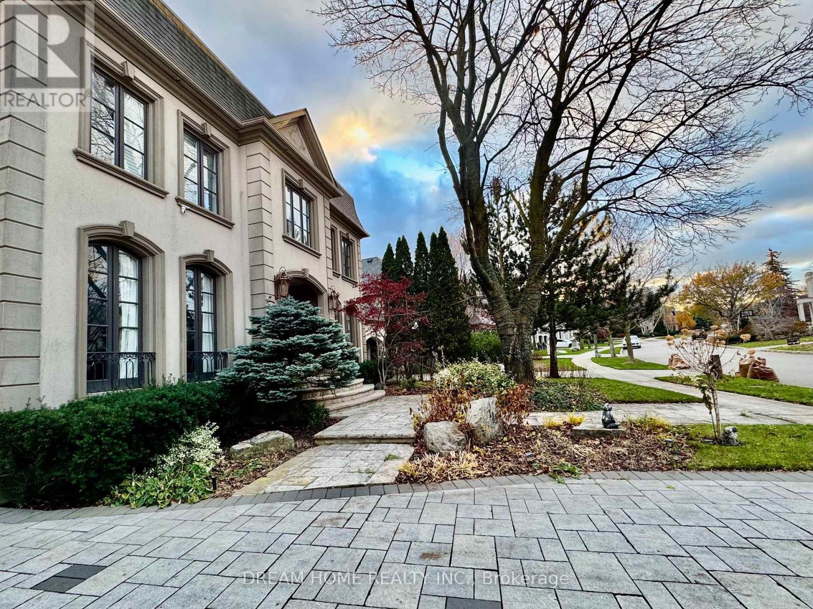 113 Yorkminster Road, Toronto, Ontario  M2P 1M5 - Photo 2 - C12560826