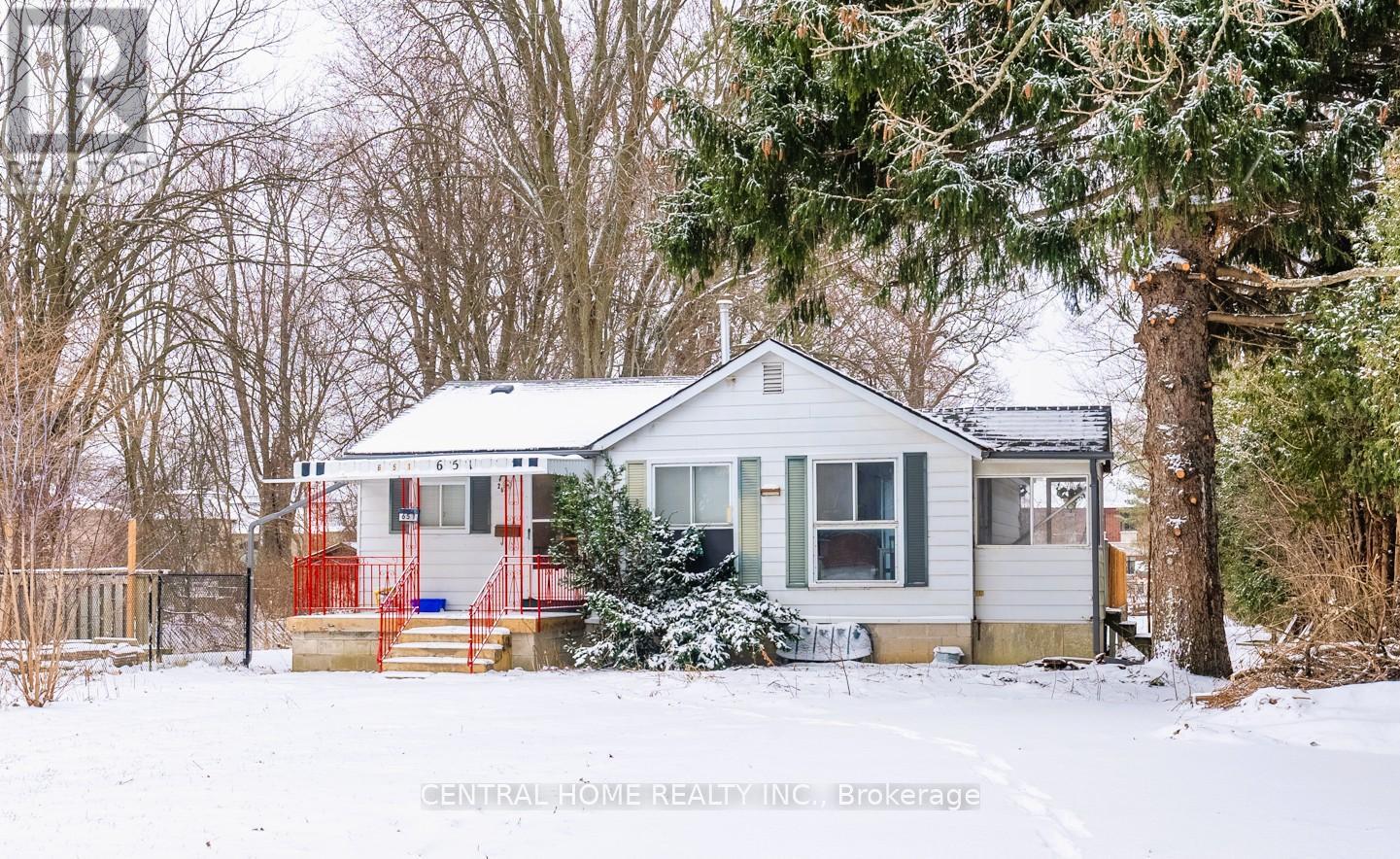 651 16TH AVENUE, Richmond Hill, Ontario