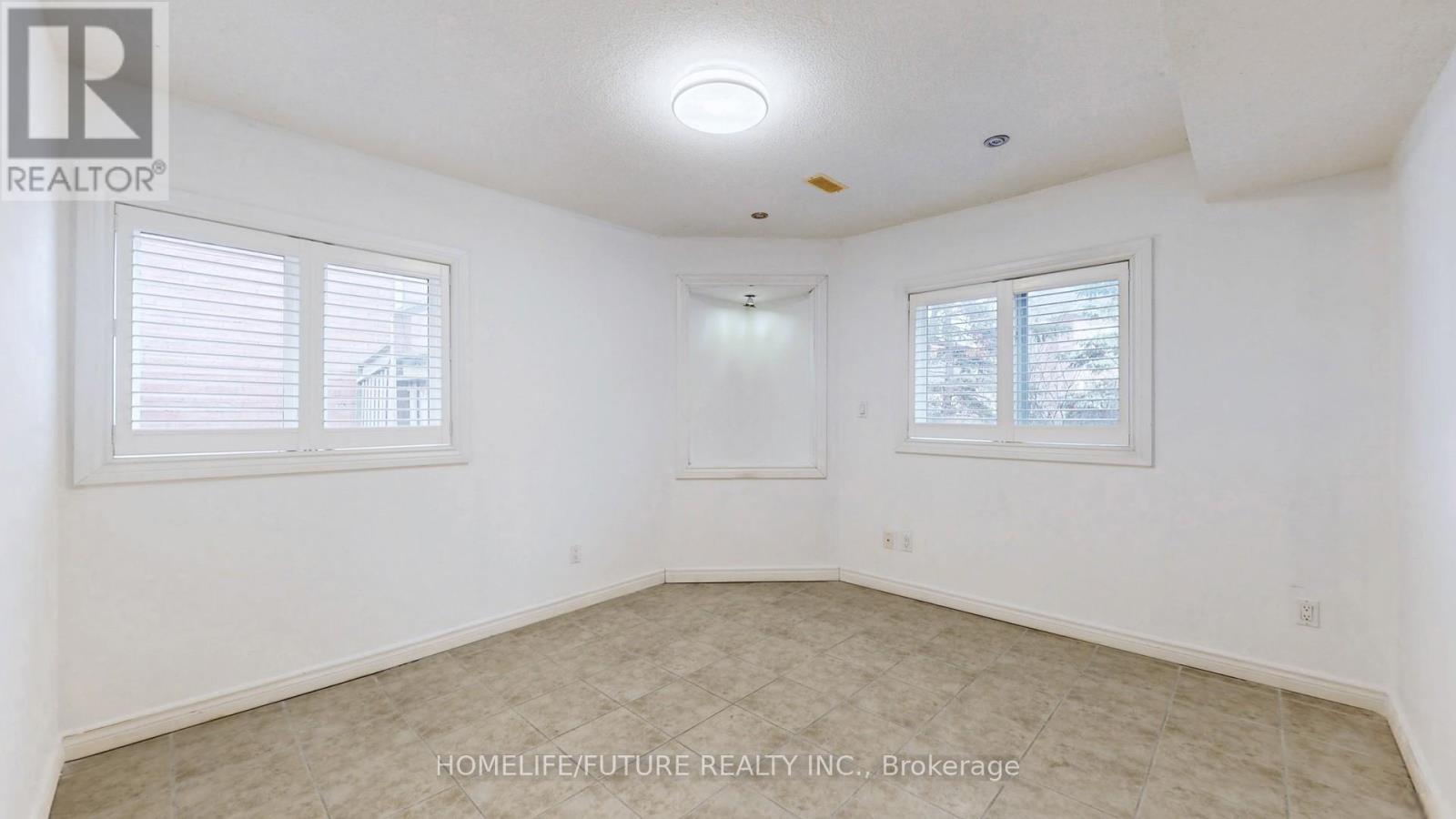 Bsmt Unit 1 - 75 Silver Rose Crescent, Markham, Ontario  L6C 1W6 - Photo 7 - N12560820
