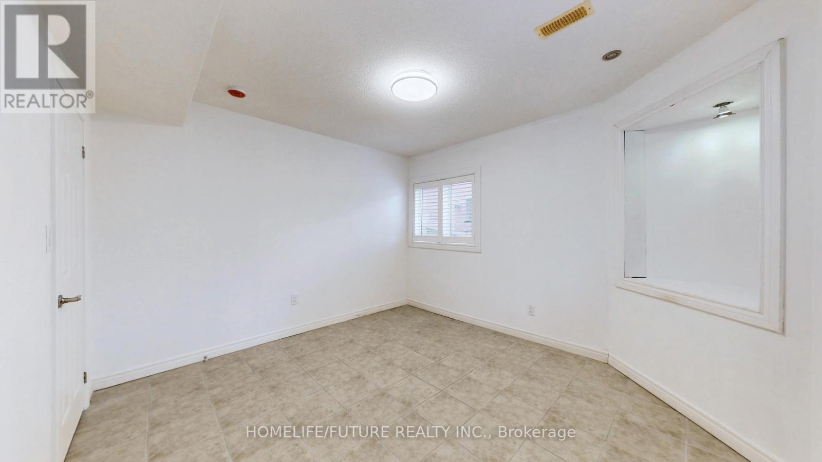 Bsmt Unit 1 - 75 Silver Rose Crescent, Markham, Ontario  L6C 1W6 - Photo 8 - N12560820