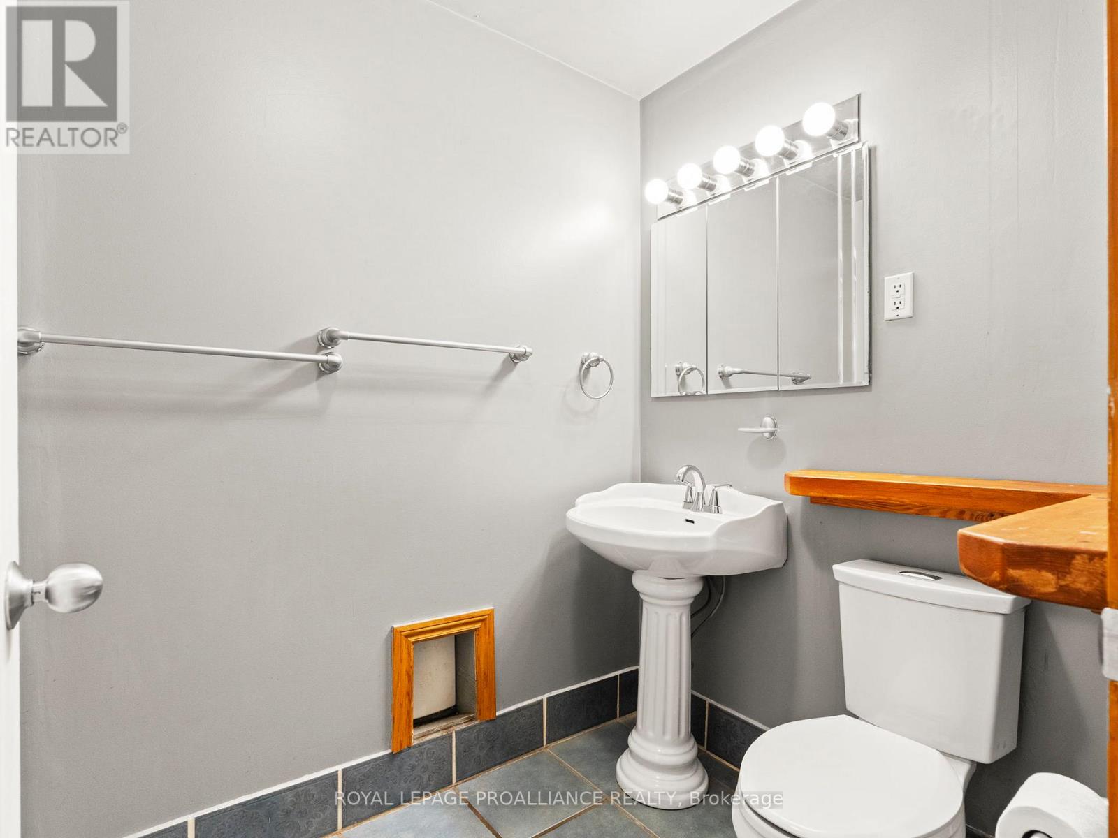 5289 Plank Road, Hamilton Township, Ontario  K0K 2E0 - Photo 27 - X12559348