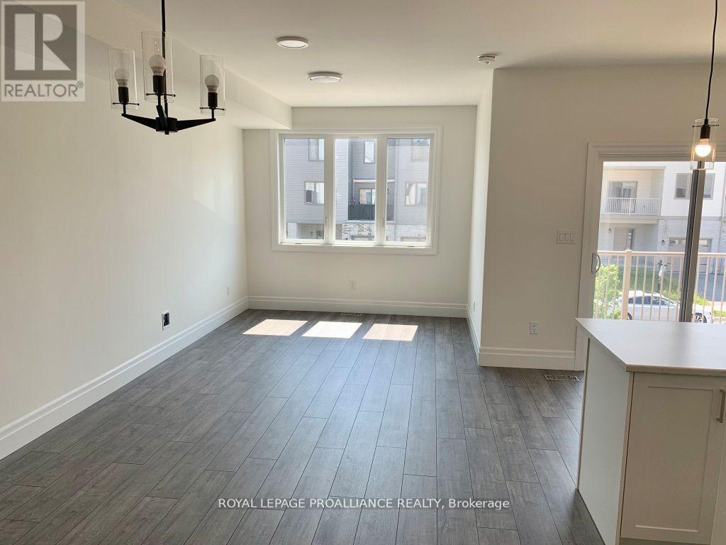 65 Evans Street, Prince Edward County, Ontario  K0K 2T0 - Photo 2 - X12560828