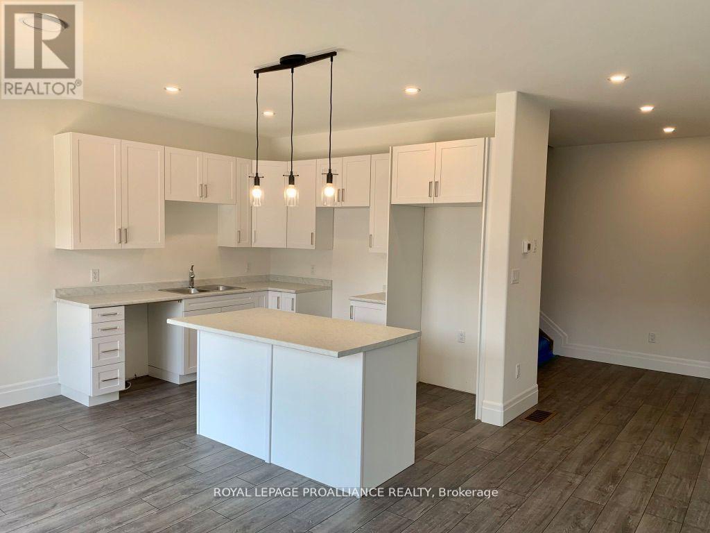 65 Evans Street, Prince Edward County, Ontario  K0K 2T0 - Photo 4 - X12560828