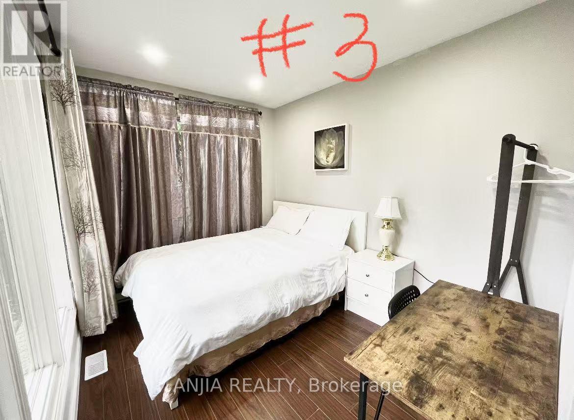 298 Empress Avenue, Toronto, Ontario  M2N 3V4 - Photo 9 - C12431466