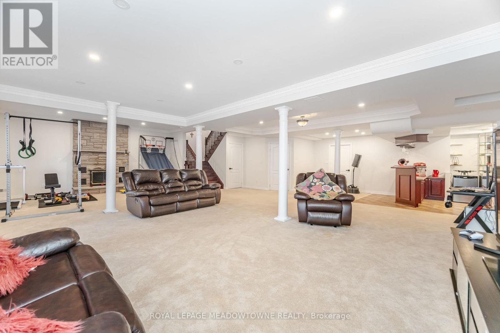 2459 Meadowridge Drive, Oakville, Ontario  L6H 7R4 - Photo 37 - W12560802