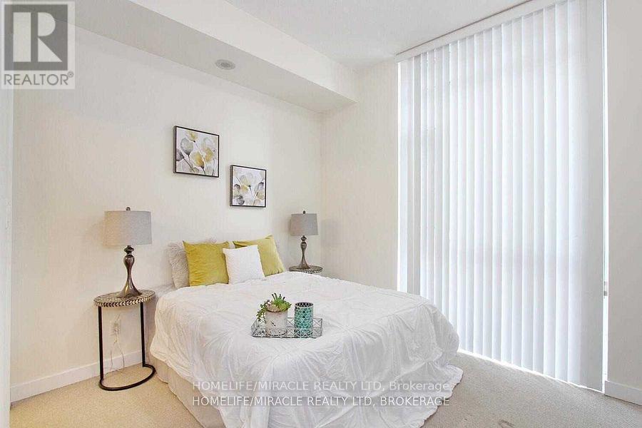 502 - 4065 Brickstone Mews, Mississauga, Ontario  L5B 0G3 - Photo 17 - W12560812