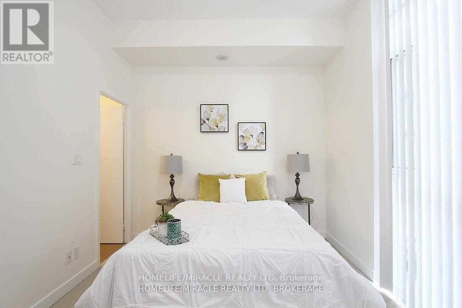 502 - 4065 Brickstone Mews, Mississauga, Ontario  L5B 0G3 - Photo 19 - W12560812