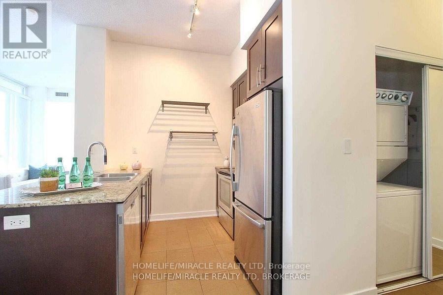 502 - 4065 Brickstone Mews, Mississauga, Ontario  L5B 0G3 - Photo 20 - W12560812