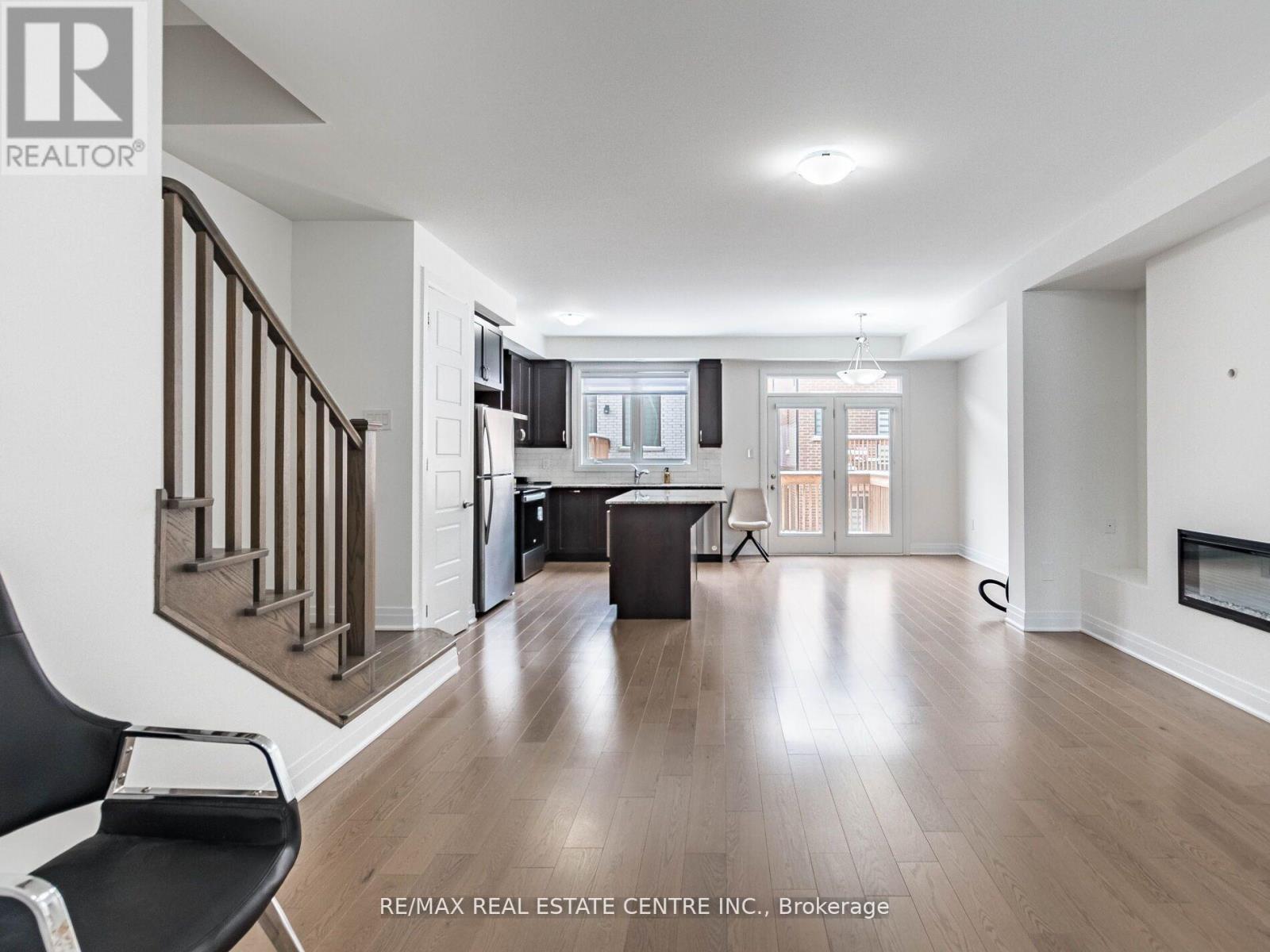 4031 Saida Street, Mississauga, Ontario  L5M 2S8 - Photo 12 - W12560816