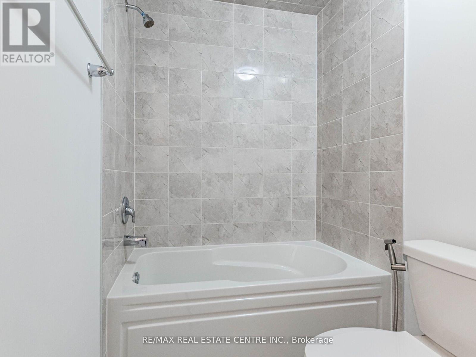 4031 Saida Street, Mississauga, Ontario  L5M 2S8 - Photo 25 - W12560816