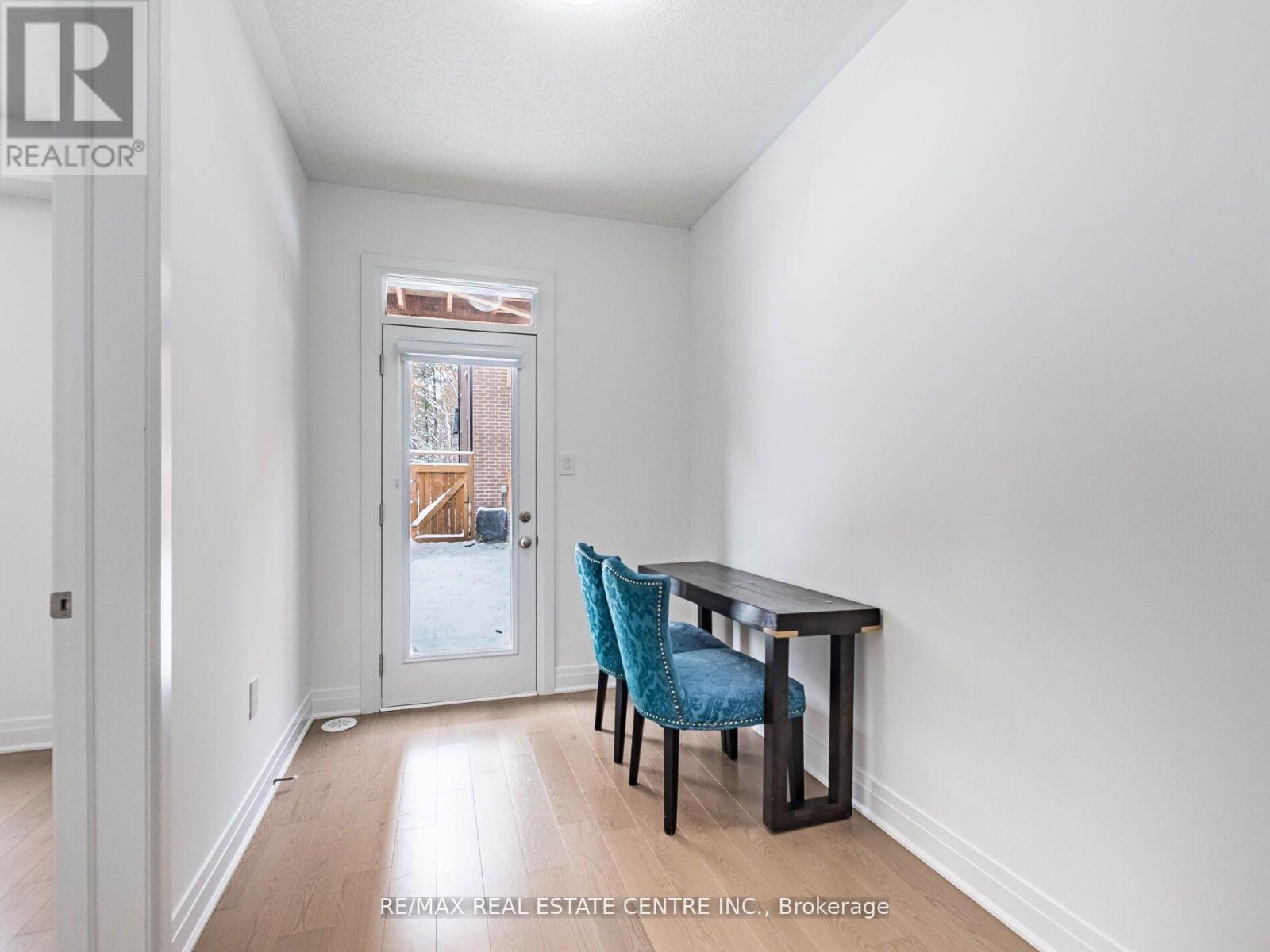 4031 Saida Street, Mississauga, Ontario  L5M 2S8 - Photo 6 - W12560816