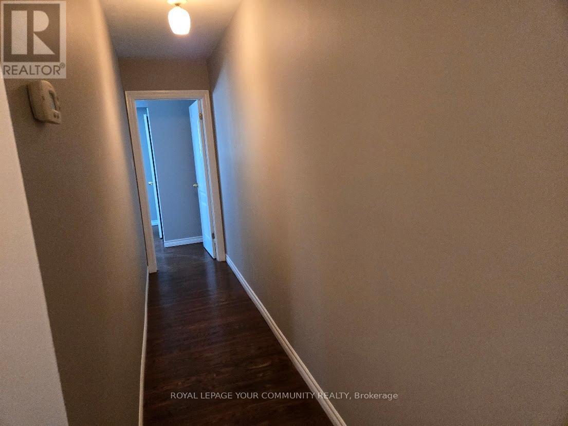 2424 Whaley Drive, Mississauga, Ontario  L5B 2B5 - Photo 12 - W12560830