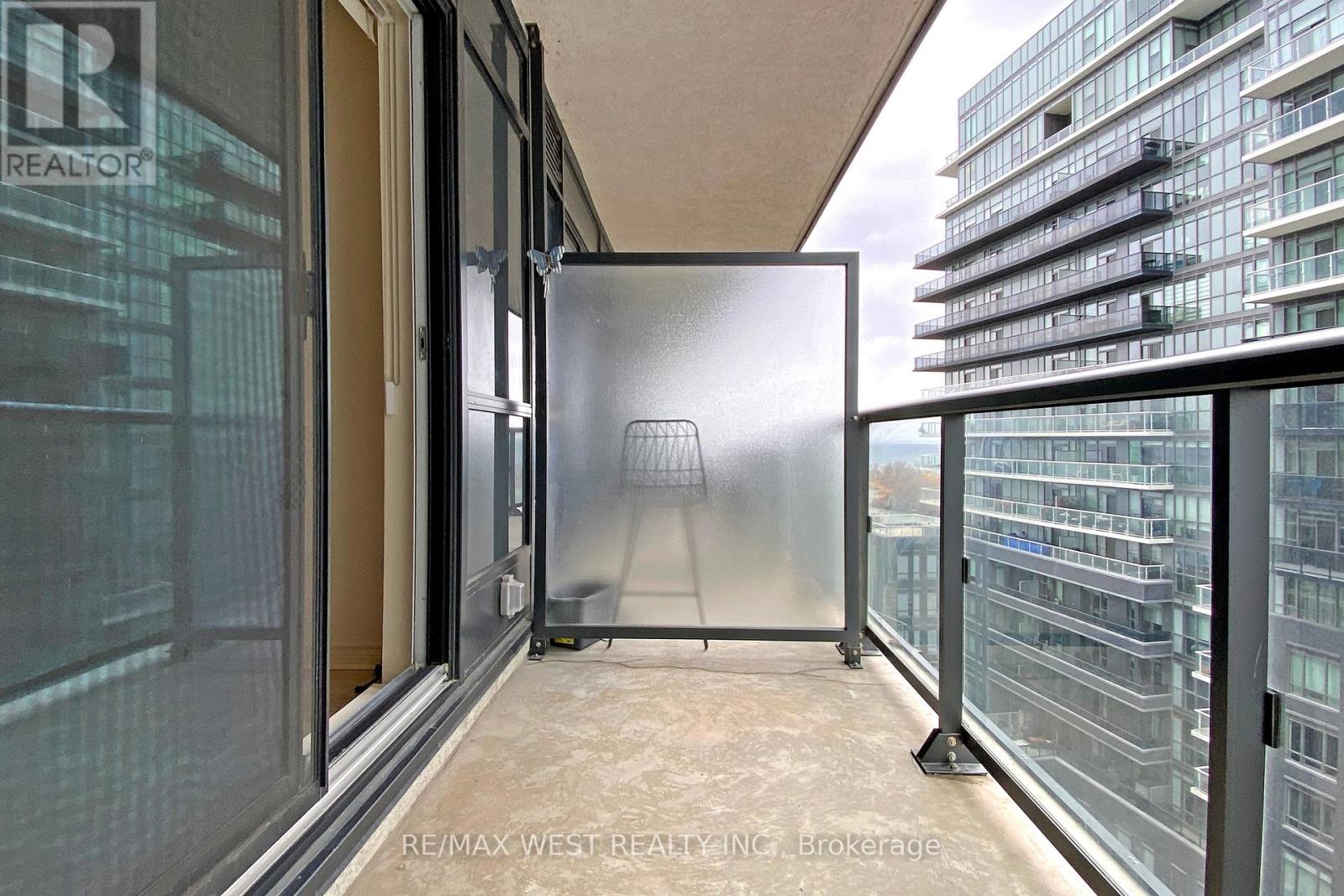 903 - 39 Annie Craig Drive, Toronto, Ontario  M8V 0H1 - Photo 18 - W12560832