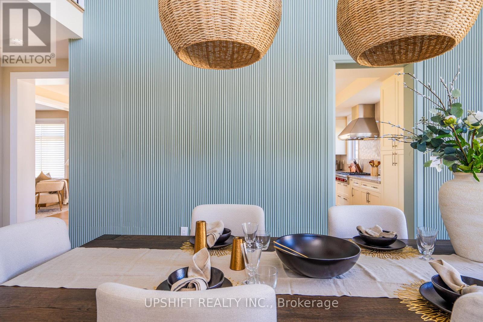 101 Stoneleigh Drive, Blue Mountains, Ontario L9Y 4P5 - Photo 12 - X12557168