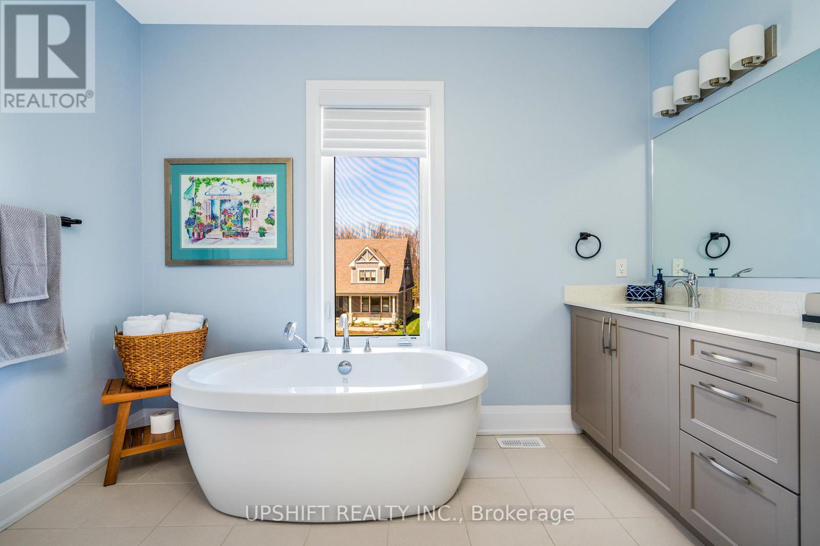 101 Stoneleigh Drive, Blue Mountains, Ontario L9Y 4P5 - Photo 36 - X12557168