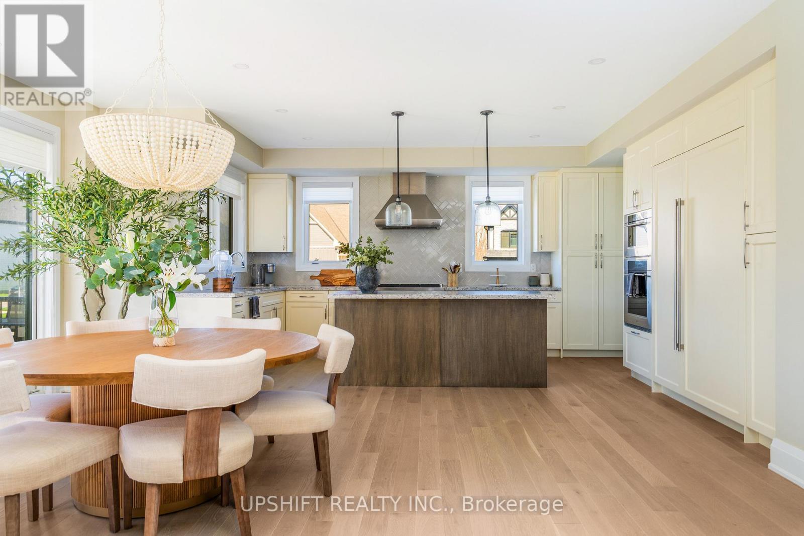 101 Stoneleigh Drive, Blue Mountains, Ontario L9Y 4P5 - Photo 14 - X12557168