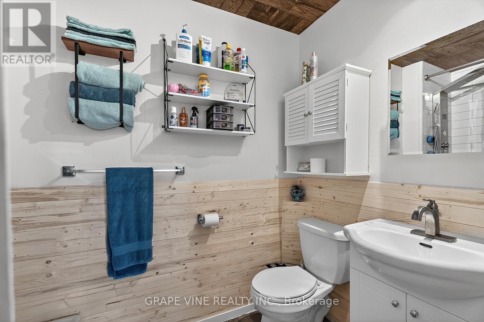 24 Lansfield Way, Ottawa, Ontario  K2G 3V8 - Photo 23 - X12560900