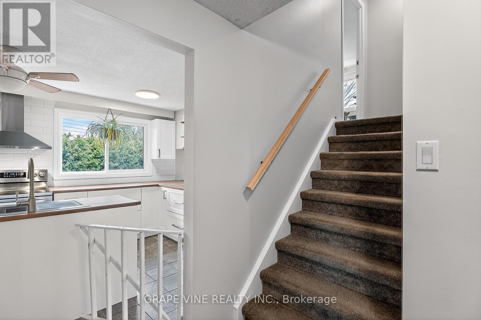 24 Lansfield Way, Ottawa, Ontario  K2G 3V8 - Photo 26 - X12560900
